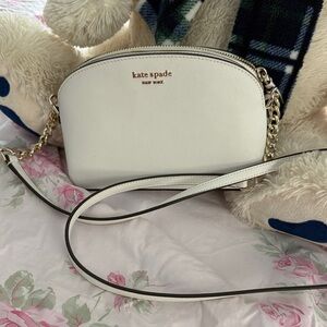 Kate Spade Cream Crossbody Bag with Gold Chain